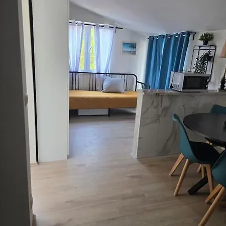 Appartement Sunset Paloma - Modern With Sea View Terrace, 250m From - Sleeps 4 Vir